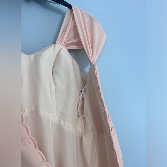 Peach nude Bridesmaids dress - Picture 12 of 15